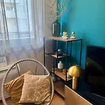 Cozy On Location With Private Parking Appartement