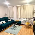 Appartement Cozy On Location With Private Parking