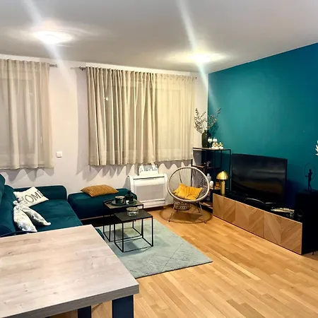 شقة Cozy On Location With Private Parking