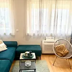 Apartmán Cozy On Location With Private Parking *