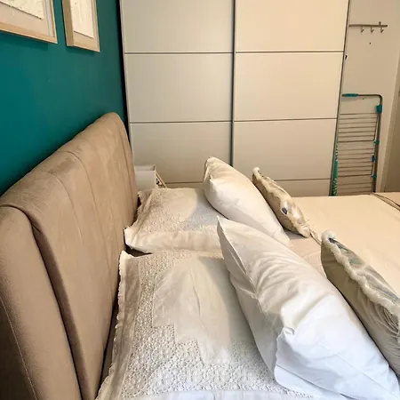 Daire Cozy On Location With Private Parking *