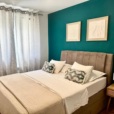Cozy On Location With Private Parking Zadar