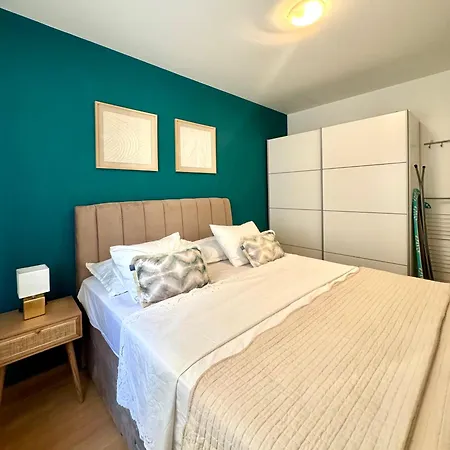 Cozy On Location With Private Parking Daire