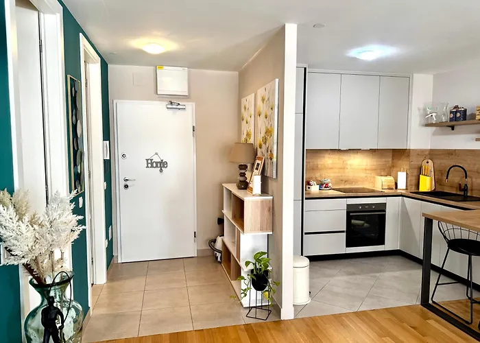 Cozy On Location With Private Parking Apartamento *